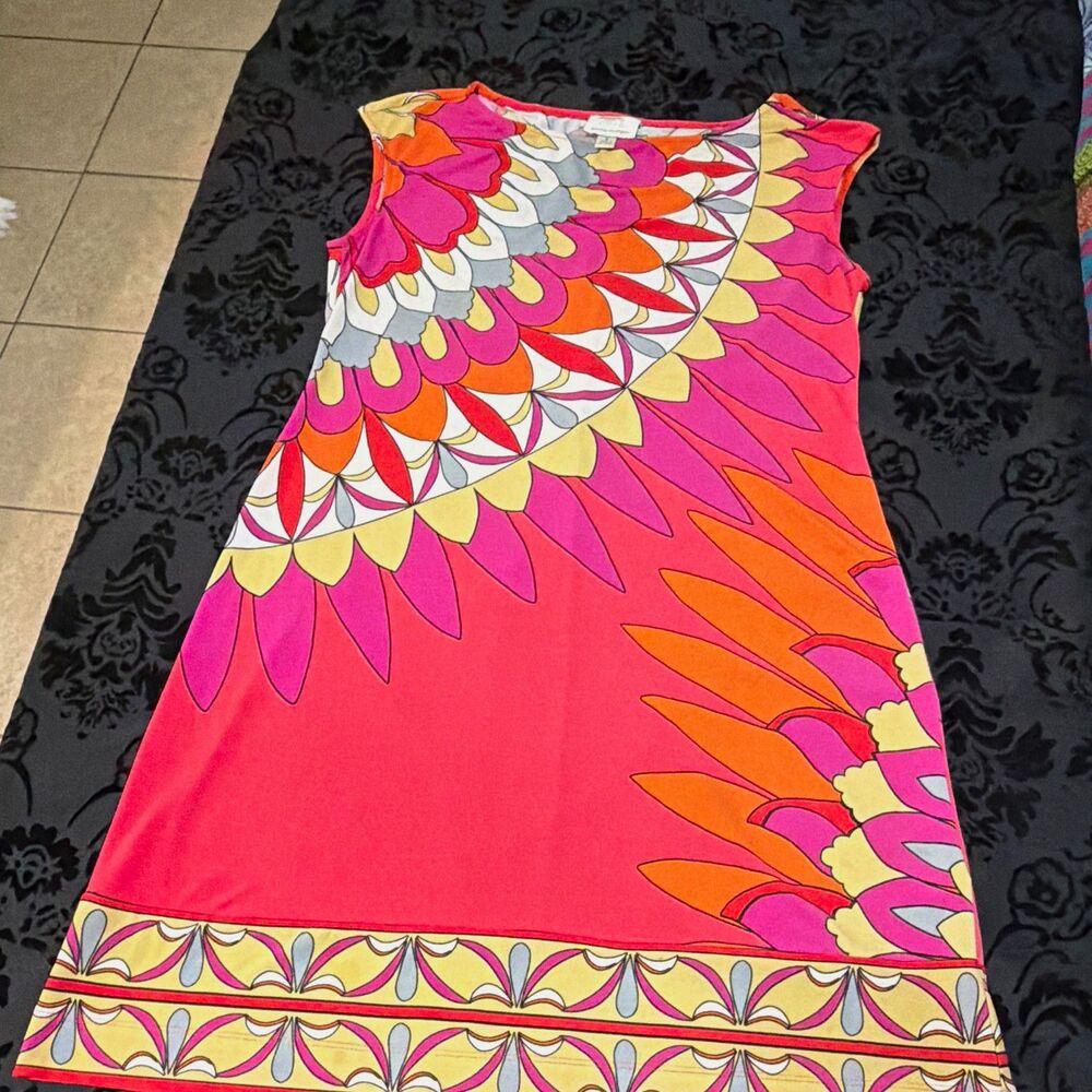 Donna Morgan Geometric Shift Dress 8 Sleeveless Scoop Neck Knee Pink/Orange